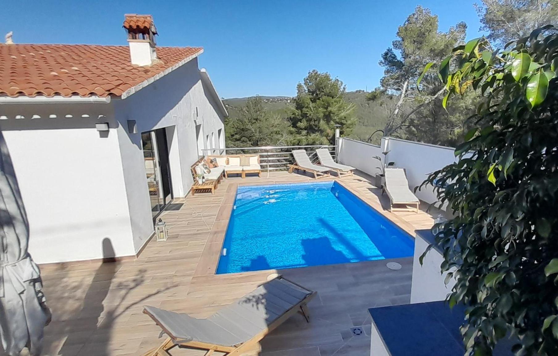 Villa Avril Piscina Privada Y Amplias Terrazas Оливелья Экстерьер фото